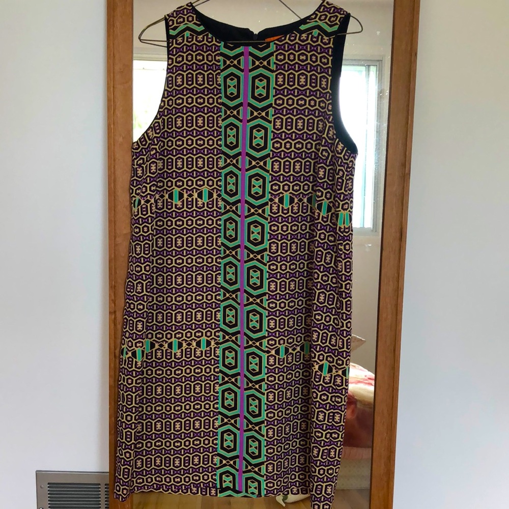 Dressy knee high depending on height , size 8 black lining inside